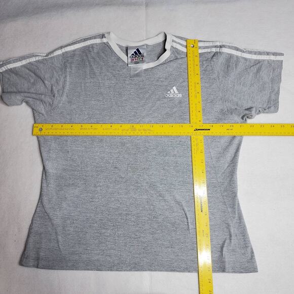 Vintage Adidas Grey White 3 Stripe V Neck T Shirt Embroidered Logo L 1027 - Picture 4 of 5